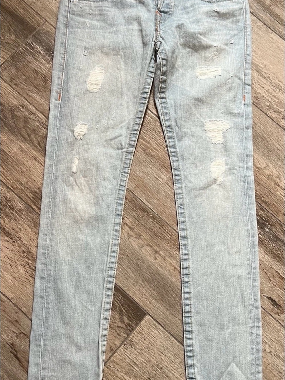 True Religion Light Wash Jeans, Distressed, Model Brianna, Women’s Size 24